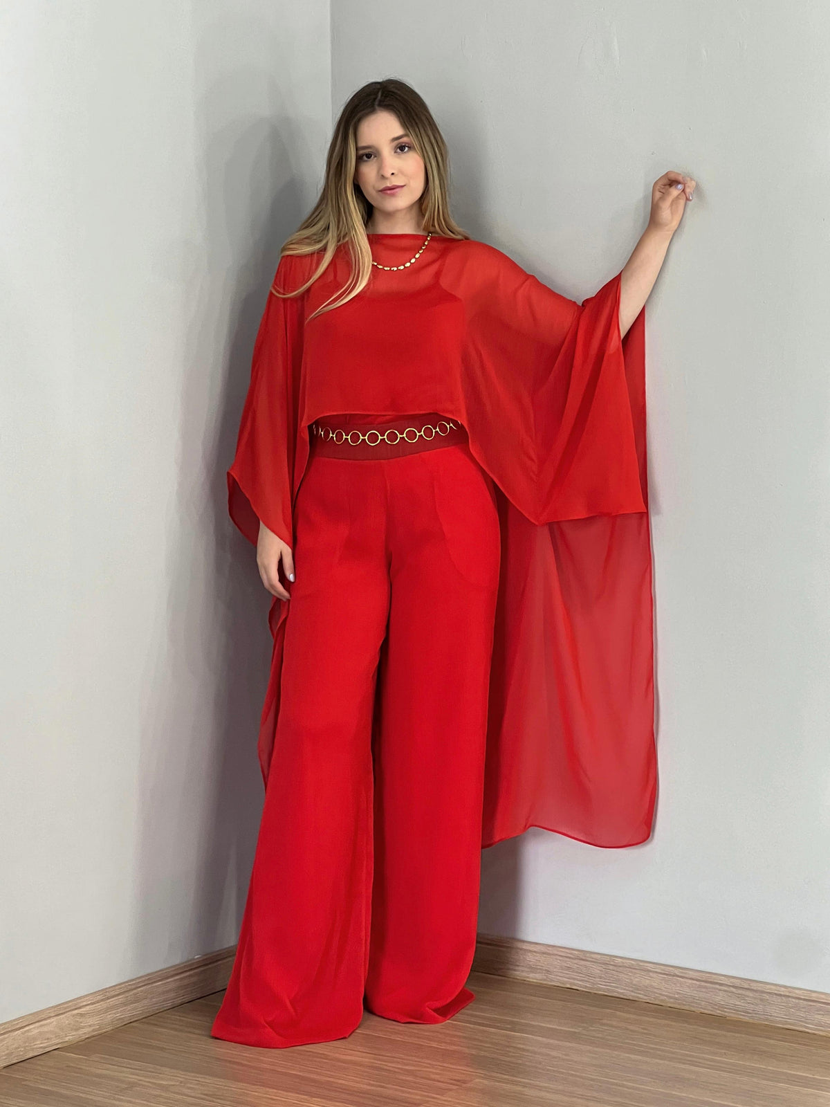 Blusa Capa Pamela - Vermelha